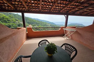 Image de P. R. Club - Studio Molpa 17 avec vue mer, terrasse privée et climatisation