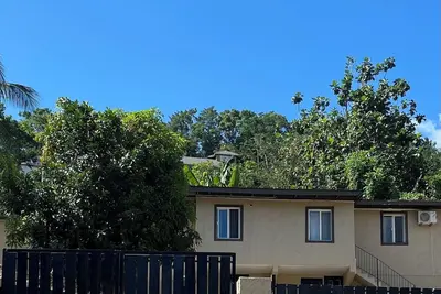 Image de Cozy studio with 2 queen size bed in serene Kingston with Ac