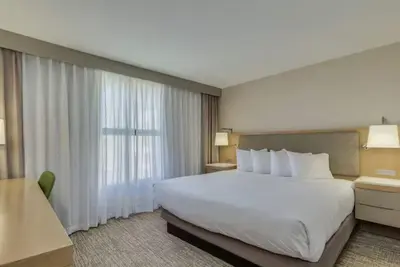 Image de Bright Guest Room by Chandler Fashion Center + Local Dining – 2 Miles!