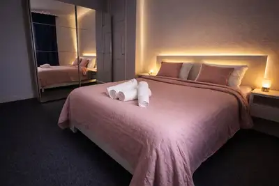 Image de Charmant T2 pour 4 personne, parking privé, 10 min de métro,