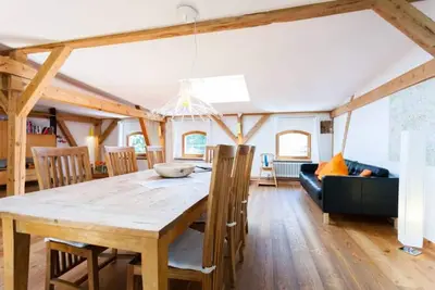 Image de Horse Stable Hayloft