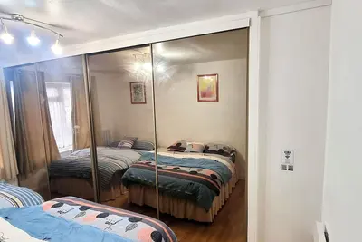 Image de Family friendly apartment Barking London close to tube/train station airport