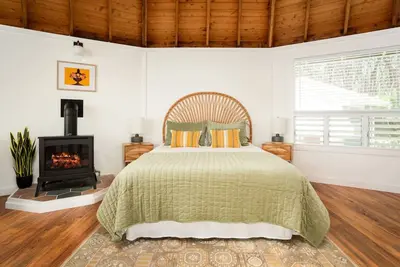 Pele Cottage Volcano Hawaii