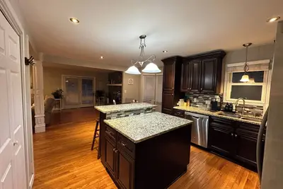 Image de Peaceful 3-bedroom home near Geist Reservoir