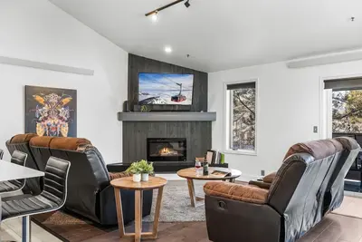 Image de Rmr: Balsam Lodge B8 Condo in The Aspens/ Wilson, Wy