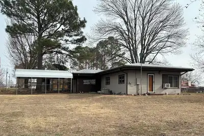 Image de Cozy 1 bed/1 bath home in Kingston, Ok. Close to the lake with Rv hook-ups