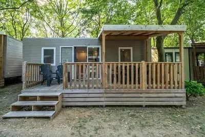 Image de Mobil-home | Comfort | 3 Ch. | 6 pers. | Terrasse surélevée | A/C | Tv