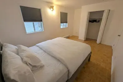 Image de Spacious 2br | Free Parking + 1. 5 Bath | Near Yul