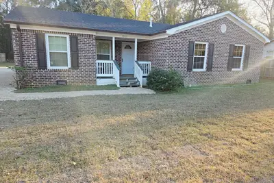 Image de Spacious 4-bedroom house in welcoming Mobile with Ac