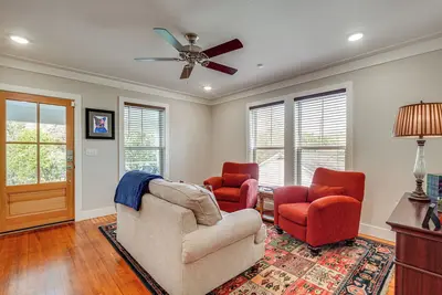 Image de Walk to Historic Dtwn Laurel: Quiet Home w/ Porch