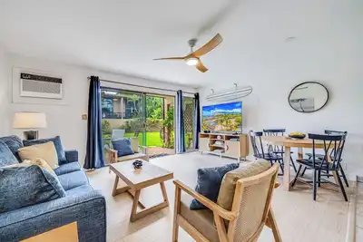 Image de New Listing Discount! Newly Renovated Ground Floor Condo Near Pool & Beach