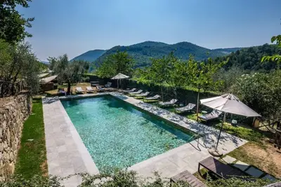 Image de Maison de vacances « Luxury House Tuscany Piscina » avec piscine privée, Wi-Fi et climatisation