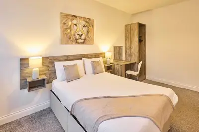 Image de Host & Stay | Illumination Suite