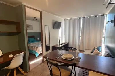 Image de Beautiful apartment. Comfortable and familiar. Safe and Central