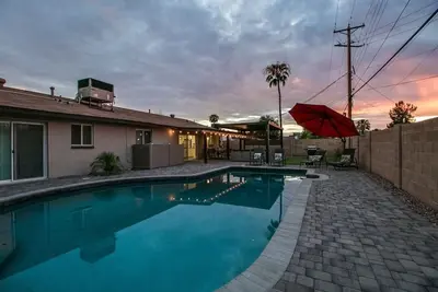 Image de Stylish 4 Bdrm Near Asu and Old Town Scottsdale!