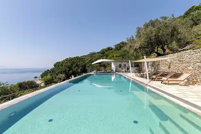 Image de Blue House - Quatre Chambres Villa, Couchages 8