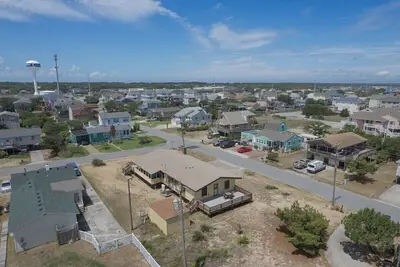 Image de Cozy 4-bedroom cottage in Kill Devil Hills 500 feet from the beach!