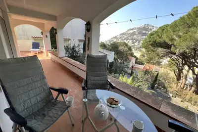 Image de Appartement spacieux à 5 min de la plage, 2 chambres, terrasse, parking, Wifi