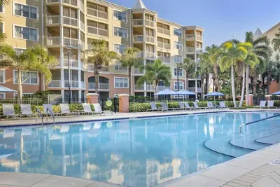 Image de Family Getaway: 2br Villa Steps from SeaWorld Orlando