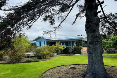 Image de wyeangta - Woodbridge Waterfront Retreat