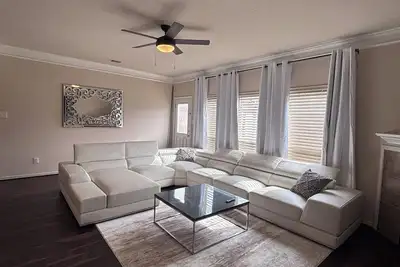 Image de 5bd Beautiful Modern house in Spring/The Woodlands