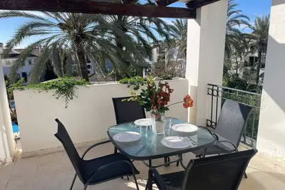 Image de Appartement pour 6 personnes, vues jardins