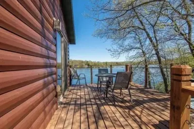 Image de Lakefront Cabin in Luck Wi: Peaceful Paradise