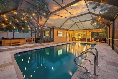 Image de Bayview Oasis - Pool, Hot Tub & Pet Friendly!
