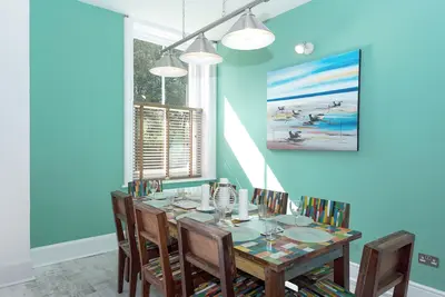 Image de 2 chambres à coucher à Totland Bay