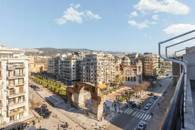 Aether by halu! Central 2-Bd apt