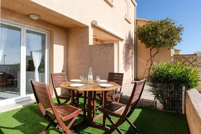 Image de Pavillon 3 pièces avec vue mer, piscine et terrasse, animaux admis