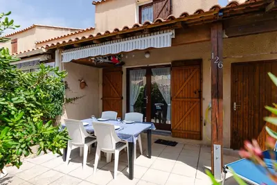 Image de Charmant Pavillon T3 avec Terrasse Sud, Piscine, Proche Mer à Gruissan