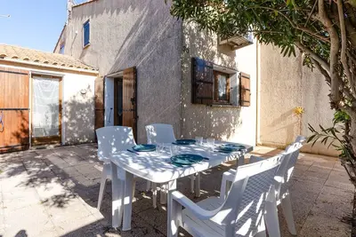 Image de Villa T3 à Gruissan avec climatisation et jardin