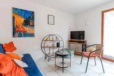 Image de Pavillon 3 pièces proche plage avec terrasse et parking privé