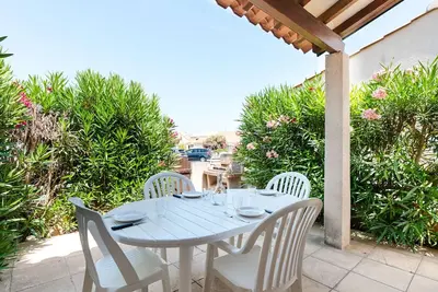 Image de Pavillon studio mezzanine climatisé proche plage et lagune à Gruissan