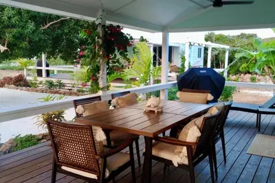 Quiet Comfort, Perfectly Placed