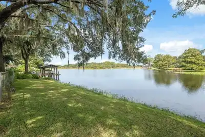 Image de Inverness Lakeside Home