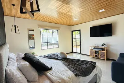 Image de Star Studios located 15 minutes away from Arenal Volcano (La Fortuna).