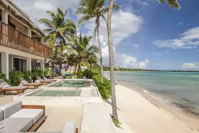 Image de Get 20% Off Beachfront Luxury Retreat in Soliman Bay, Tulum