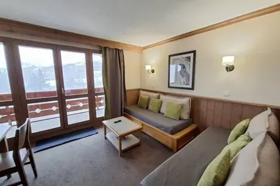 Image de À 200m des pistes de ski, 1er étage, vue station, balcon, casier à ski, 37m², Valmorel
