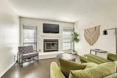 Image de 7 Mi to Beach! Family Wilmington Gem w/ Yard