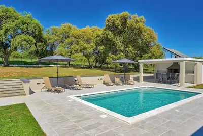 Montevernal by Interhome