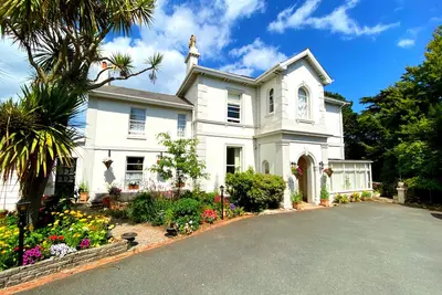 Image de Muntham Apartment 6, pet friendly, with a garden in Torquay