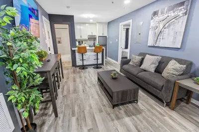 Image de Charming 2-Bedroom Houston Stay • Fast Wi-Fi • Near Med Center • Sleeps 4