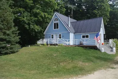 Image de Peaceful 3-bedroom cottage in McMillan perfect location for all Up has to offer.