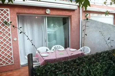 Maison avec vue sur le canal