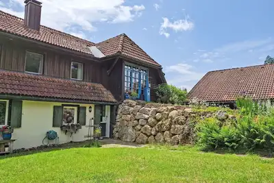 Image de Schwarzwaldhof mit Pool & Sauna by Interhome