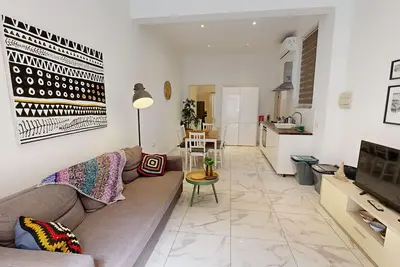 Image de Waterfront, Lovely Apartment steps from Promenade