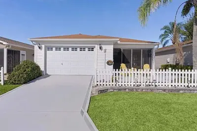 Image de Perfect Patio Villa in The Villages - Gas Golf Cart - 4 Min to Lake Sumpter!