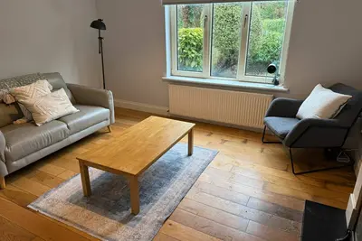 Bright 2bdr Home in Blackrock Cork